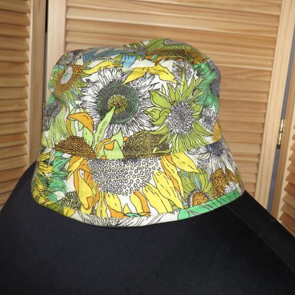 Liberty Of Londond x Target Cotton Blend Sunflower Print Bucket Hat EUC
